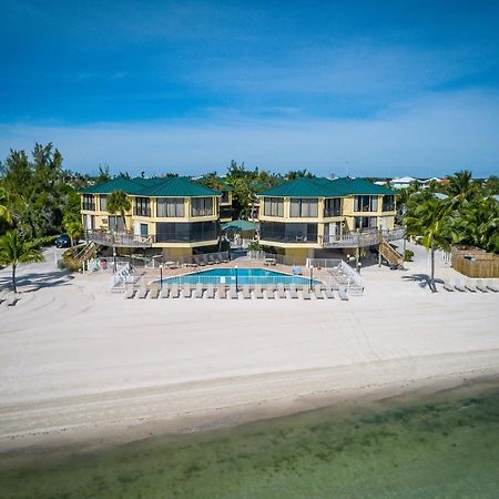 Coco Plum Beach & Tennis Club & Marina Маратон Экстерьер фото