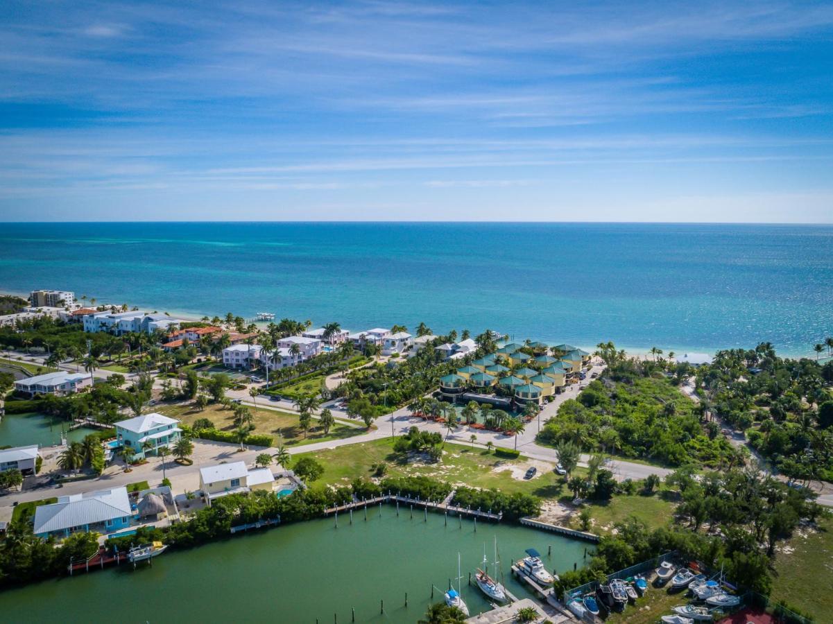 Coco Plum Beach & Tennis Club & Marina Маратон Экстерьер фото